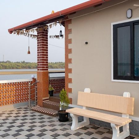 Reunion Ocean Tides Hotel Udupi Exterior photo